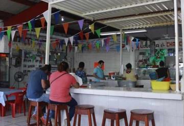 Locatarios de los mercados de Centro ya no podrán tener en sus establecimientos cilindros de Gas LP.