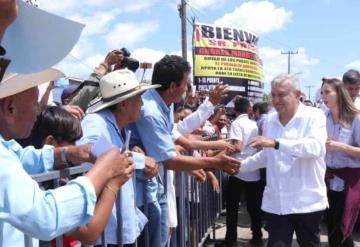 AMLO arranca segundo día de gira en Tabasco; así lo recibieron en Quintín Arauz, Centla