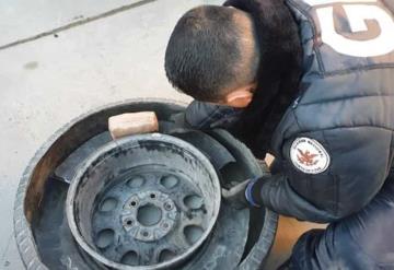 Encuentra Guardia Nacional 34 kilos de heroína en las llantas de un automóvil