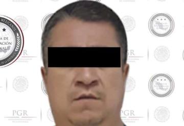 Entregan en extradición a mexicano acusado de mandar a asesinar a un hombre