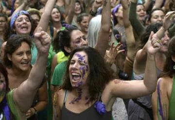 Se preparan mujeres de toda latinoamérica para masivas manifestaciones por el 8M