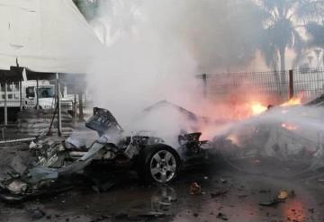 Explotan coche bomba afuera de cuartel de la Guardia Nacional en Guanajuato