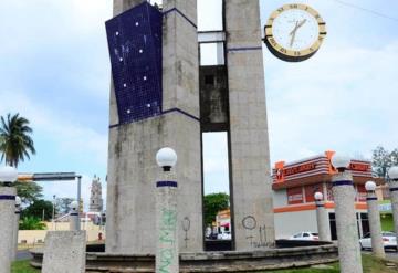 Vandalizan Reloj de las Tres Caras, en el Día internacional de la mujer