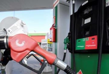 No bajarán los precios de los combustibles en México, pese a desplome de petroprecios