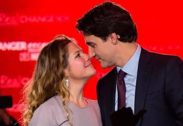 Se aíslan voluntariamente Justin Trudeau y su esposa por sospecha de coronavirus