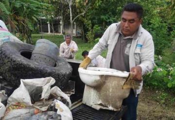 Continúa Campaña de descacharrización contra el dengue en Comalcalco