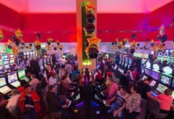 Aprueban más impuestos a casinos y licores en Tabasco