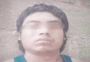 Hombre asesina a su pareja con un picahielos en Puebla