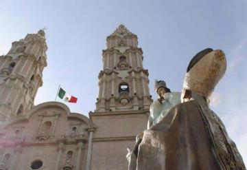 Iglesia cancela misas con pueblo