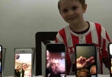 Pequeño celebra su cumpleaños por videollamada