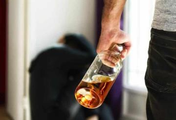 Prohibir ventas de bebidas alcohólicas durante contingencia, reducirá violencia intrafamiliar