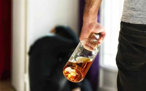 Prohibir ventas de bebidas alcohólicas durante contingencia, reducirá violencia intrafamiliar