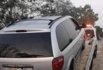 Detienen a sujetos que transportaban gran cantidad de bebidas alcohólicas