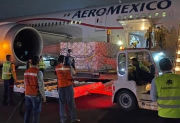 Llega quinto avión de Aeroméxico con insumos médicos