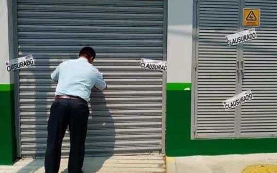 Por exponer a empleados a contagio, clausuran oficinas de Banco Azteca en Jalpa de Méndez