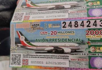 Vuelven los cachitos del Avión Presidencial