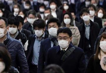 Extienden alerta sanitaria en Japón y se preparan para un "nuevo estilo de vida"