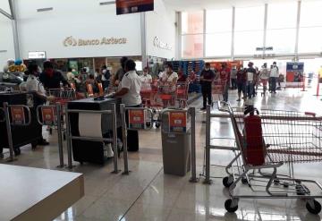 Villahermosinos inician compras de pánico ante cierre temporal de comercios