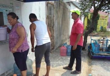 Falta agua potable en colonias del municipio de Centro