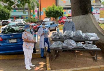 Diputado dona protectores faciales a Hospital del Niño y de la Mujer