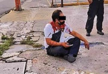 A tubazos agrede a vigilante en Villahermosa; era el amante de su esposa