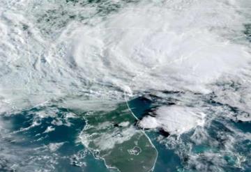 Toca tierra la tormenta tropical Bertha, en Carolina del Sur, Estados Unidos