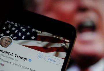 Amenaza Trump con ‘regular o cerrar’ redes sociales, tras verificación de Twitter