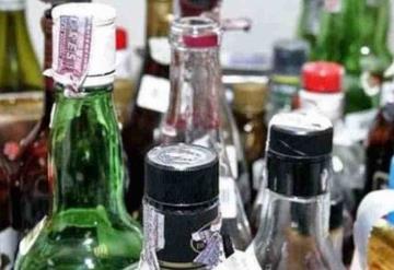 Mueren tres por alcohol adulterado en Chiapas