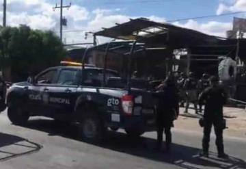 Suman 4 muertos ataque con granada en vulcanizadora de Celaya