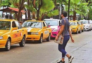 Solicitan taxistas trabajar horario de corrido