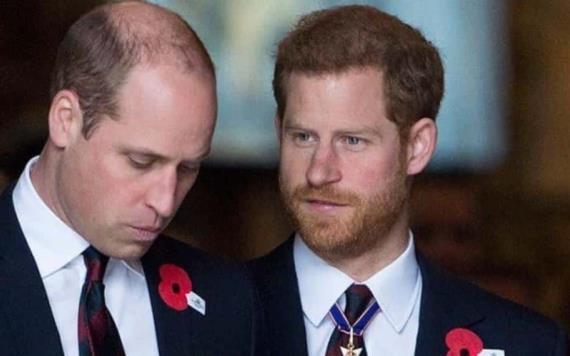 Príncipe William le hace conmovedora petición a Harry