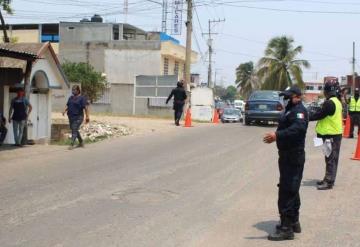 Apuñalan a policía en filtro sanitario de Ixtacomitán