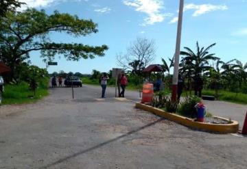 Policías extorsionan y golpean a ciudadano en el cerco sanitario de Monte Grande