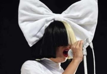 Sia cumple sueño de mexicana que tiene cáncer terminal