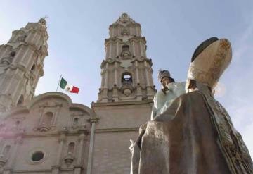 Misas continuarán realizándose a puerta cerrada