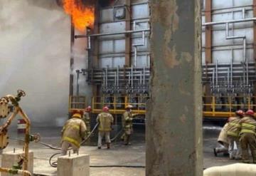 Registran conato de incendio en refinería de Salina Cruz tras sismo