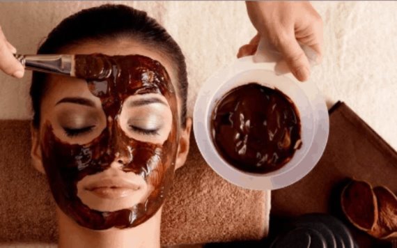 Mascarilla facial de chocolate