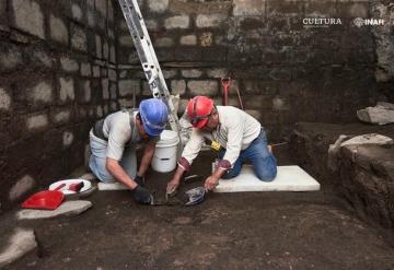 Descubren restos del Palacio de Axayácatl