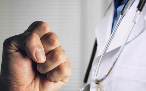 Aprueban sanciones para quienes agredan a personal médico en Tabasco