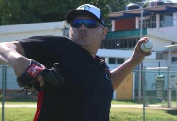 Juan Pablo Oramas podría participar en la Liga Profesional de Beisbol de China