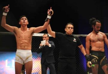 César Vázquez se lució en Lux Fight League en Monterrey