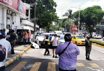 10 lesionados en accidente en 27 de febrero y Paseo Usumacinta