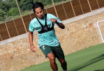 Diego Lainez inició su concentración con Real Betis