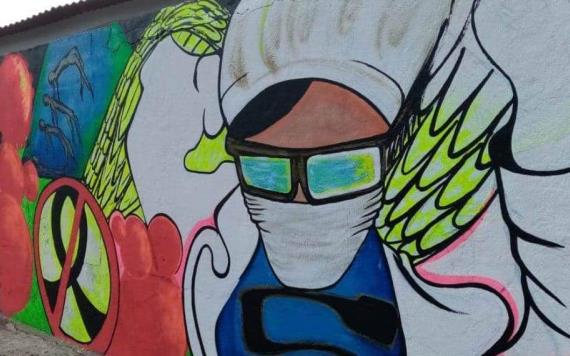 Muralista jalpaneco inmortaliza a personal de salud en batalla contra el covid