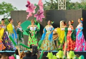 ¿Embajadoras en traje de baño? Propuesta para Flor Tabasco