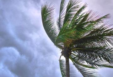 Tormentas se dirigen simultáneamente a costas del Golfo de México de manera inusual