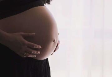 Mujer da a luz a mellizos con dos días de diferencia