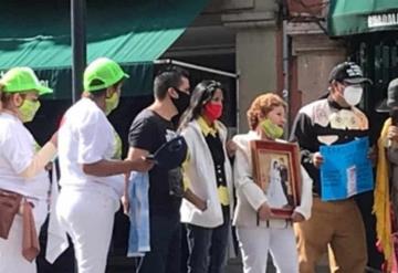 Pese a pandemia fans del Divo de Juárez rinden homenaje