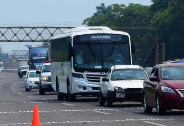 Clases a distancia dejaría pérdida de 7 mil pasajeros diarios en sector autotransporte