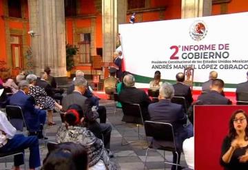 AMLO resalta ausencias de titulares de la FGR  y SCJ en segundo Informe de Gobierno